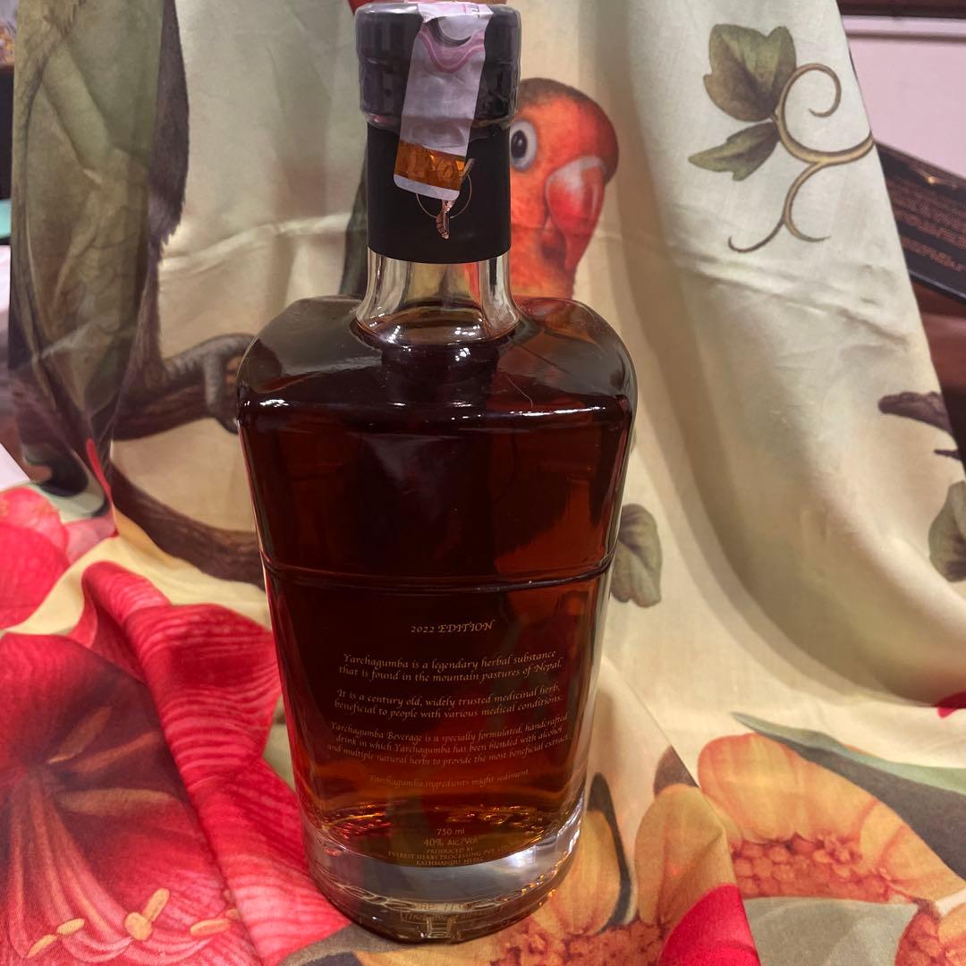 i*a様 YARCHAGUMBA 2022 高級酒 ゴールデンサファイア 箱付き