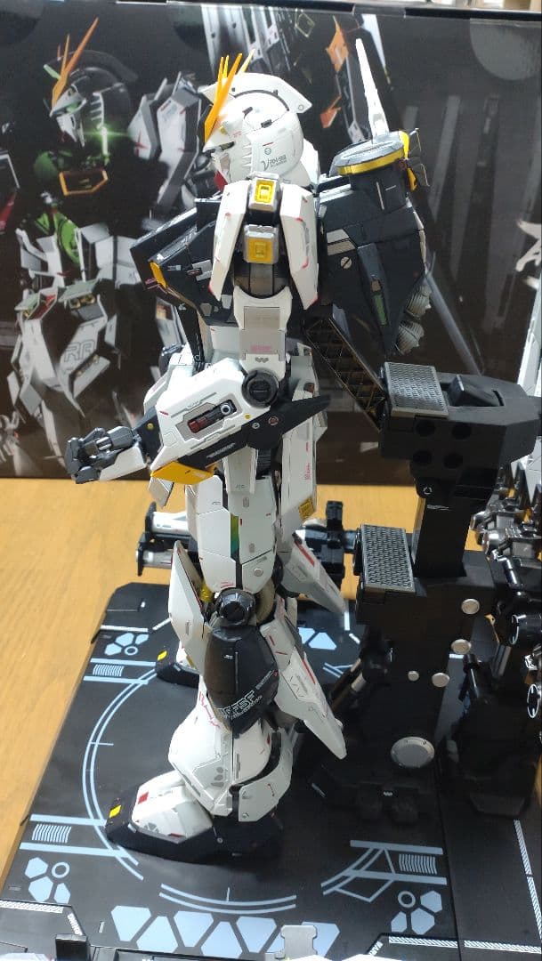 [中古品　取説なし]解体匠機 rx-93 νガンダム　フィンファンネル装備