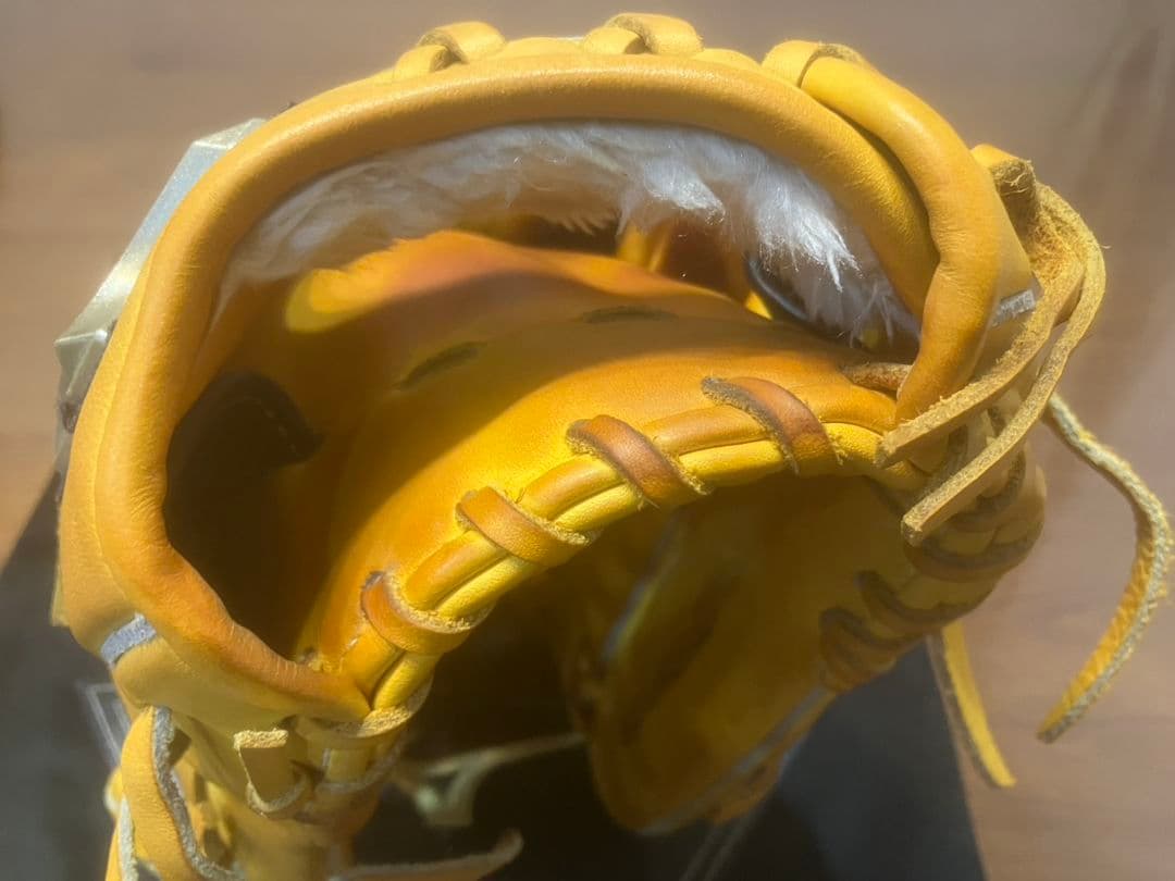 Mizuno Global Elite 軟式グローブ イエロー　左用