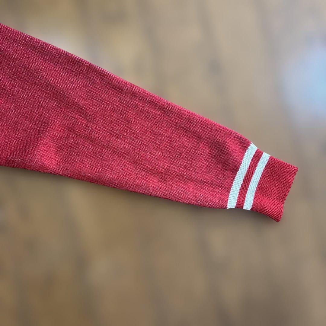 DECEMBERMAY レッド Vネックセーター レディースMタグ付き新品未使用