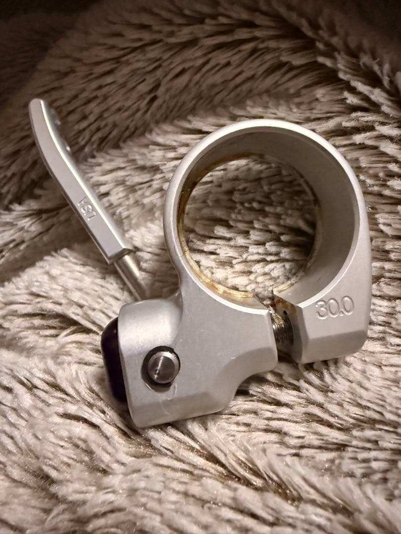 PAUL ポールコンポーネント　クイック式シートクランプ