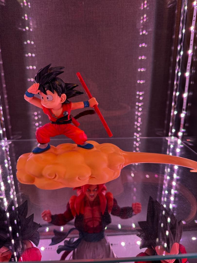 ドラゴンボール　フィギュア　悟空　筋斗雲　2体セット