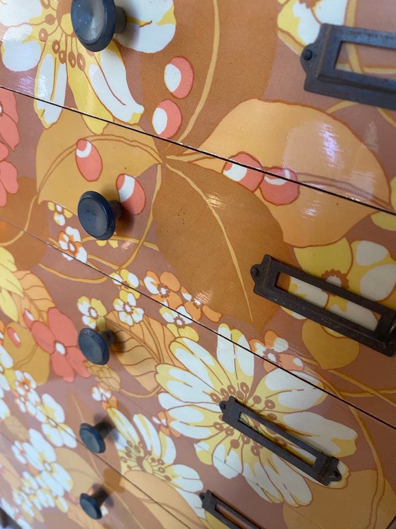 木製　花柄　ミニ箪笥　小物入れ　レトロポップ　引出し　レトロ