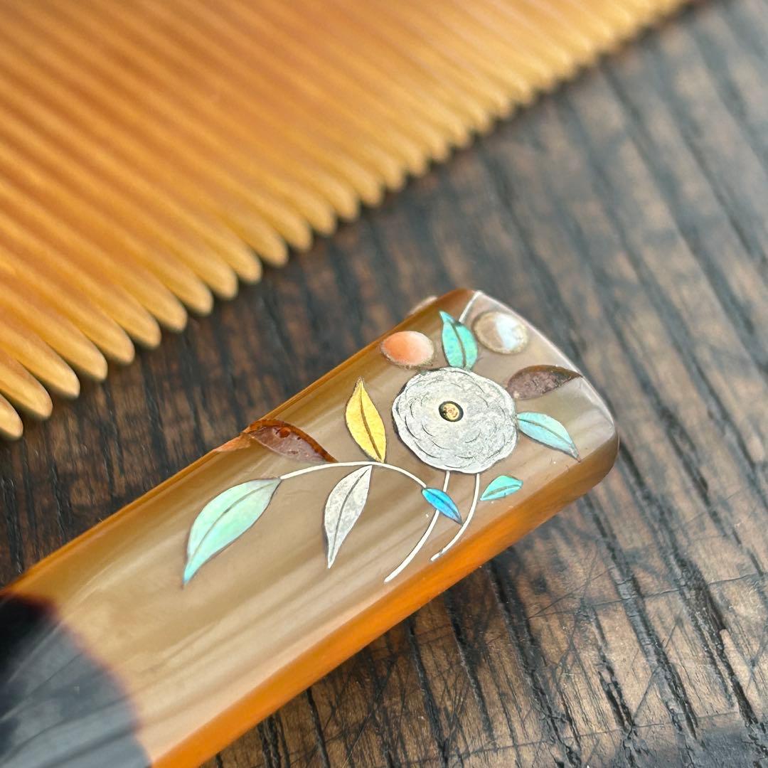 アンティーク　白甲に螺鈿さんご真珠　春風作　かんざし笄セット