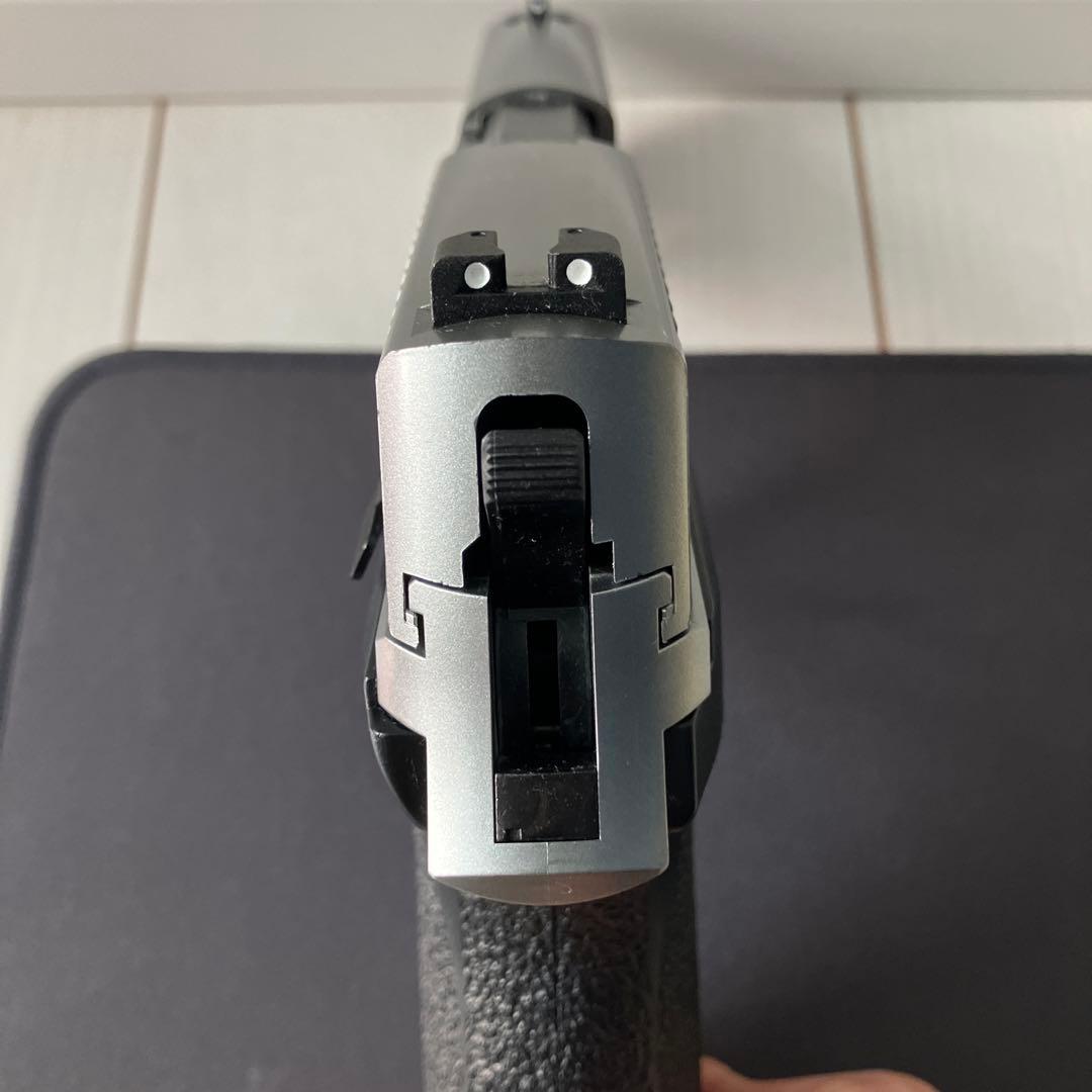 東京マルイ製 SIG SAUER P226 E2 ステンレス