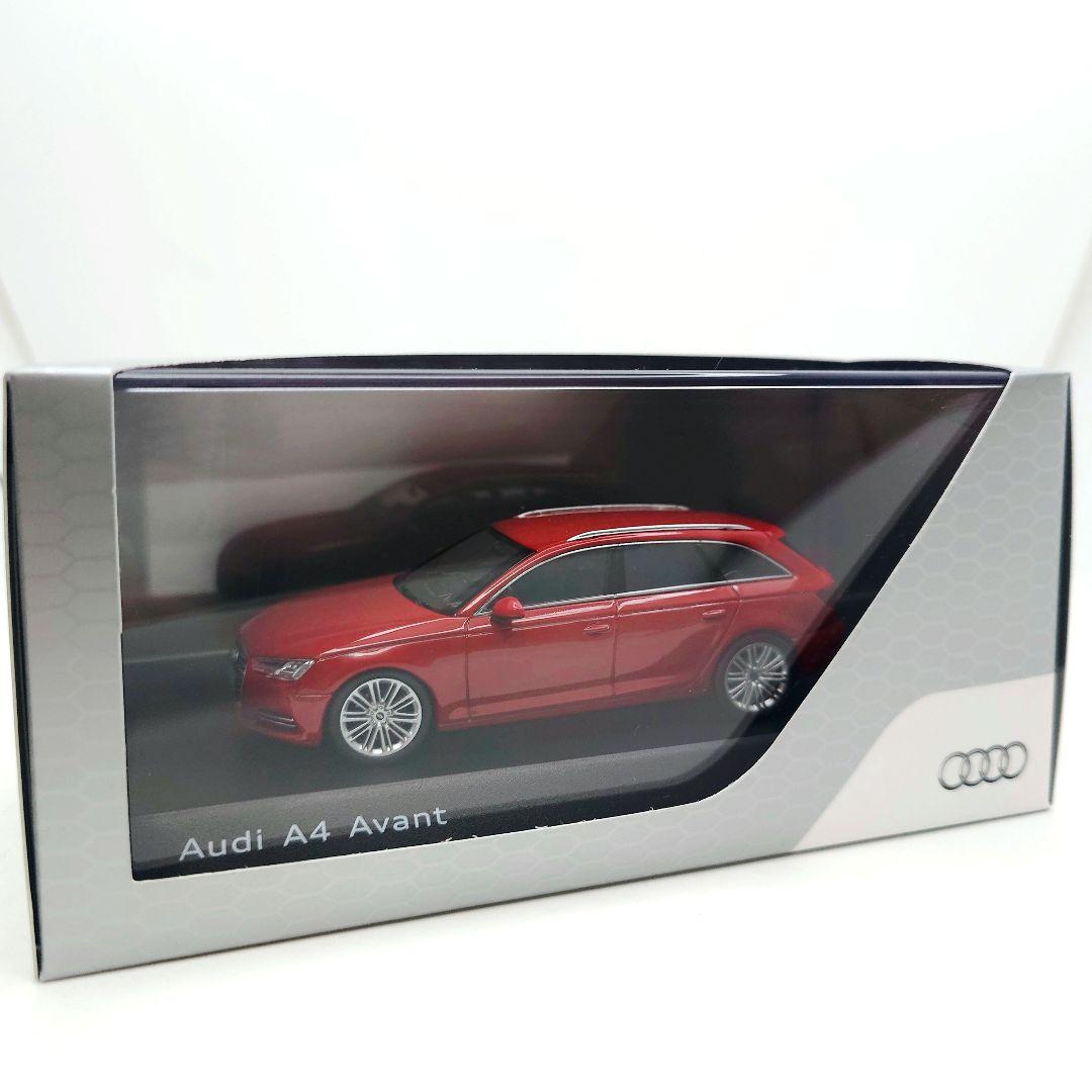 1/43 アウディ アバント（B9系）タンゴレッド アウディディーラー特注品