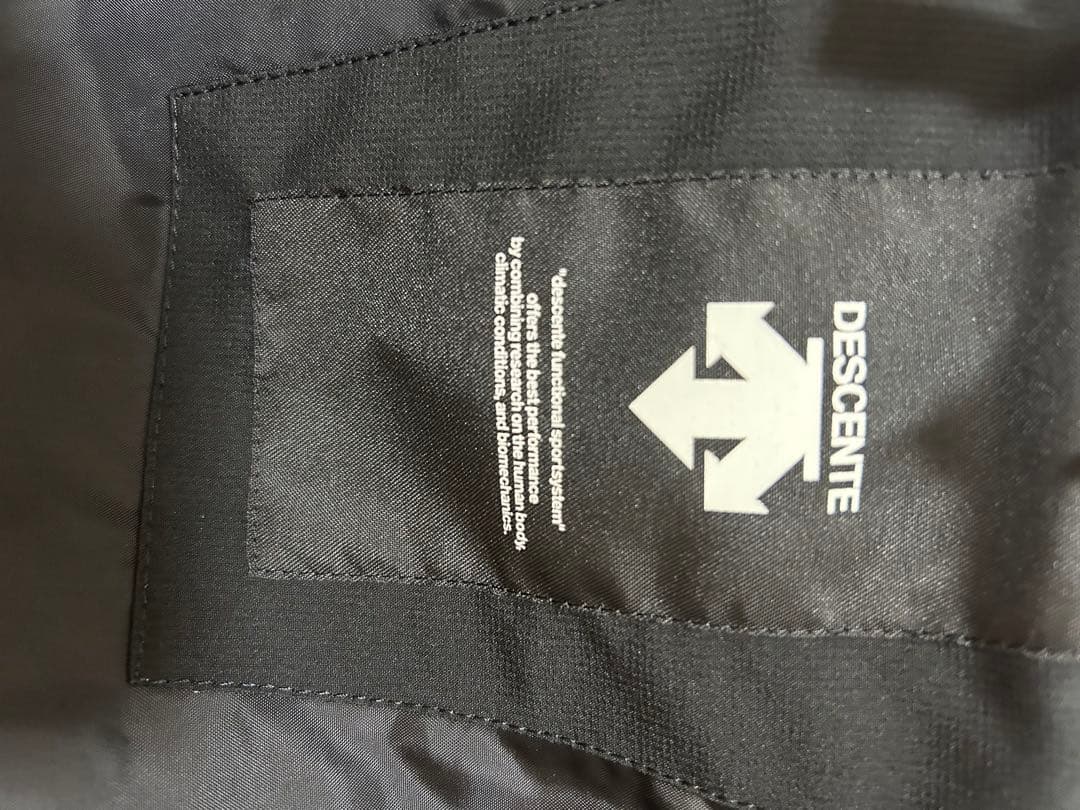 デサントスキーウェア　上下セット グレー/ブラック