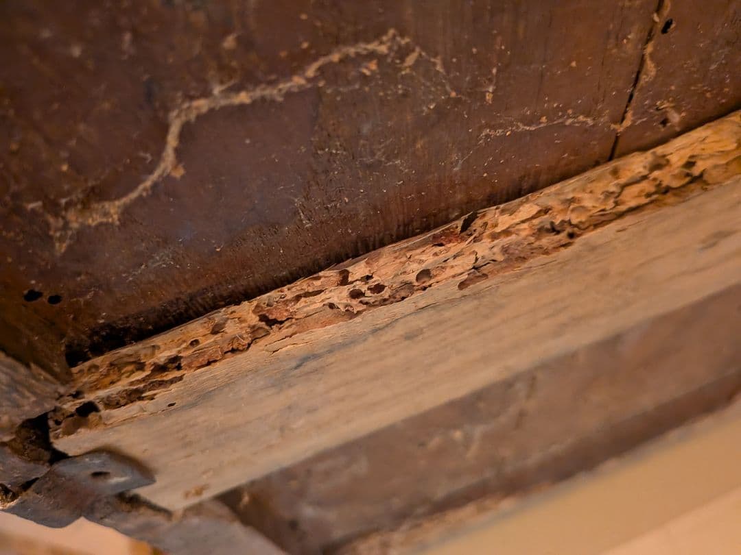 戦国末期〜江戸時代中期頃時代本歌武家着用実戦鎧凄まじい迫力鉄地鎧胴袖鎧櫃付当時物