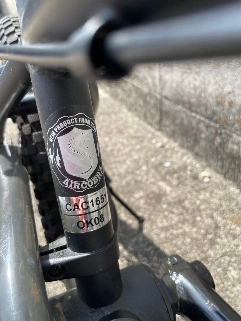 ミヤタ AirCOBRA 16（マッドブラック OK08） キッズ　子供　BMX