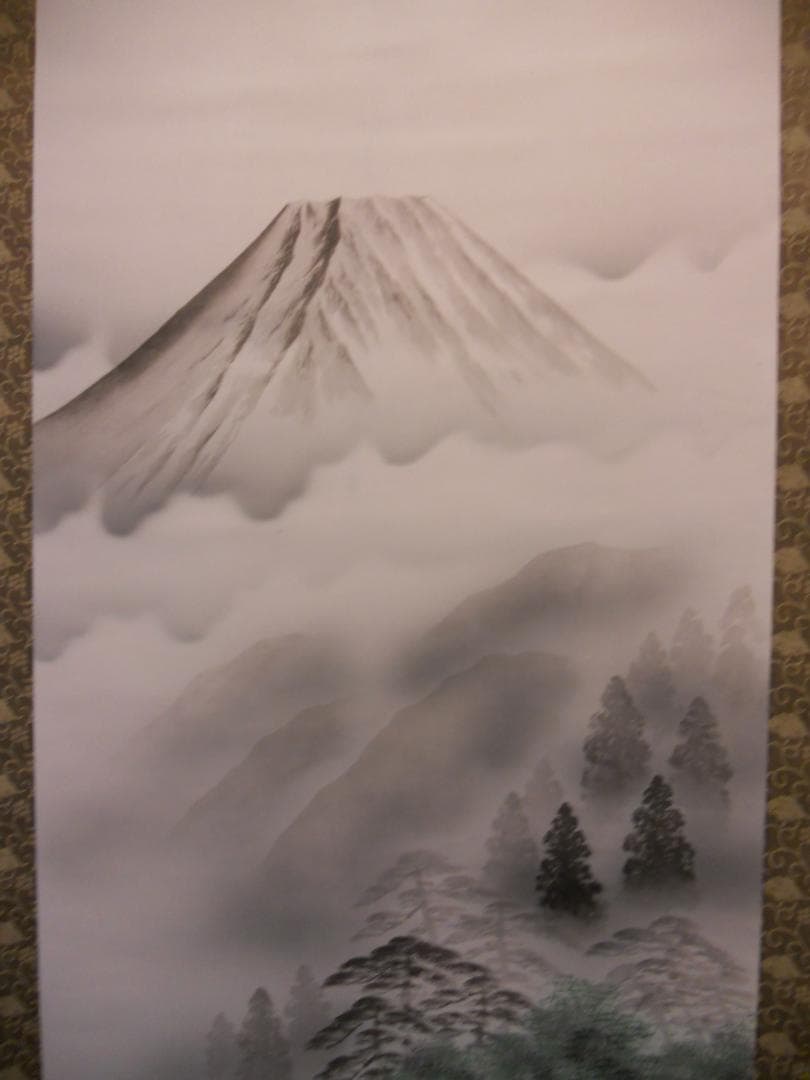 掛け軸 秀月 藻刈山水図 絹本 希少 軸装 茶道具 掛軸 美品 です。