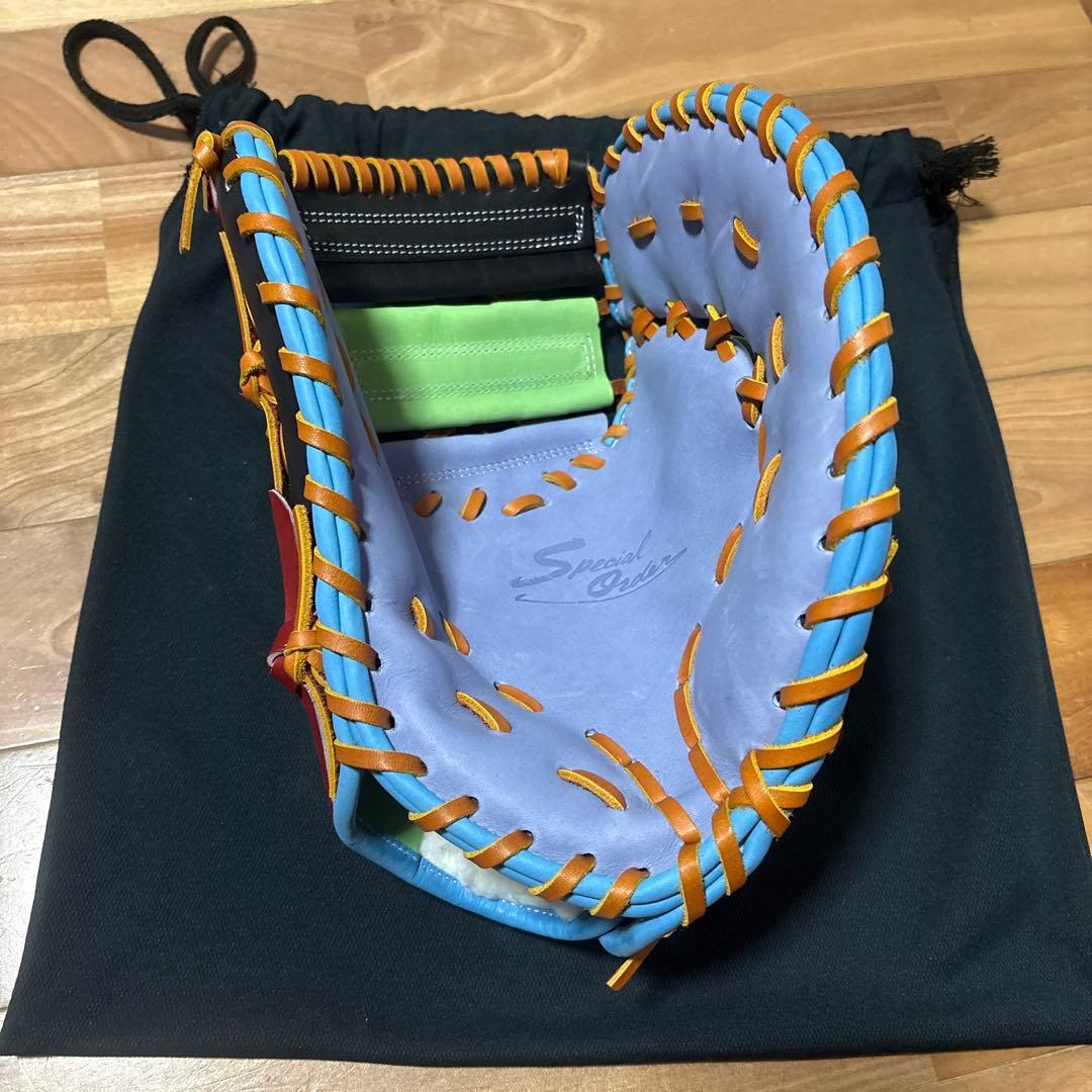 ベースマン端材軟式ファーストミット右投用