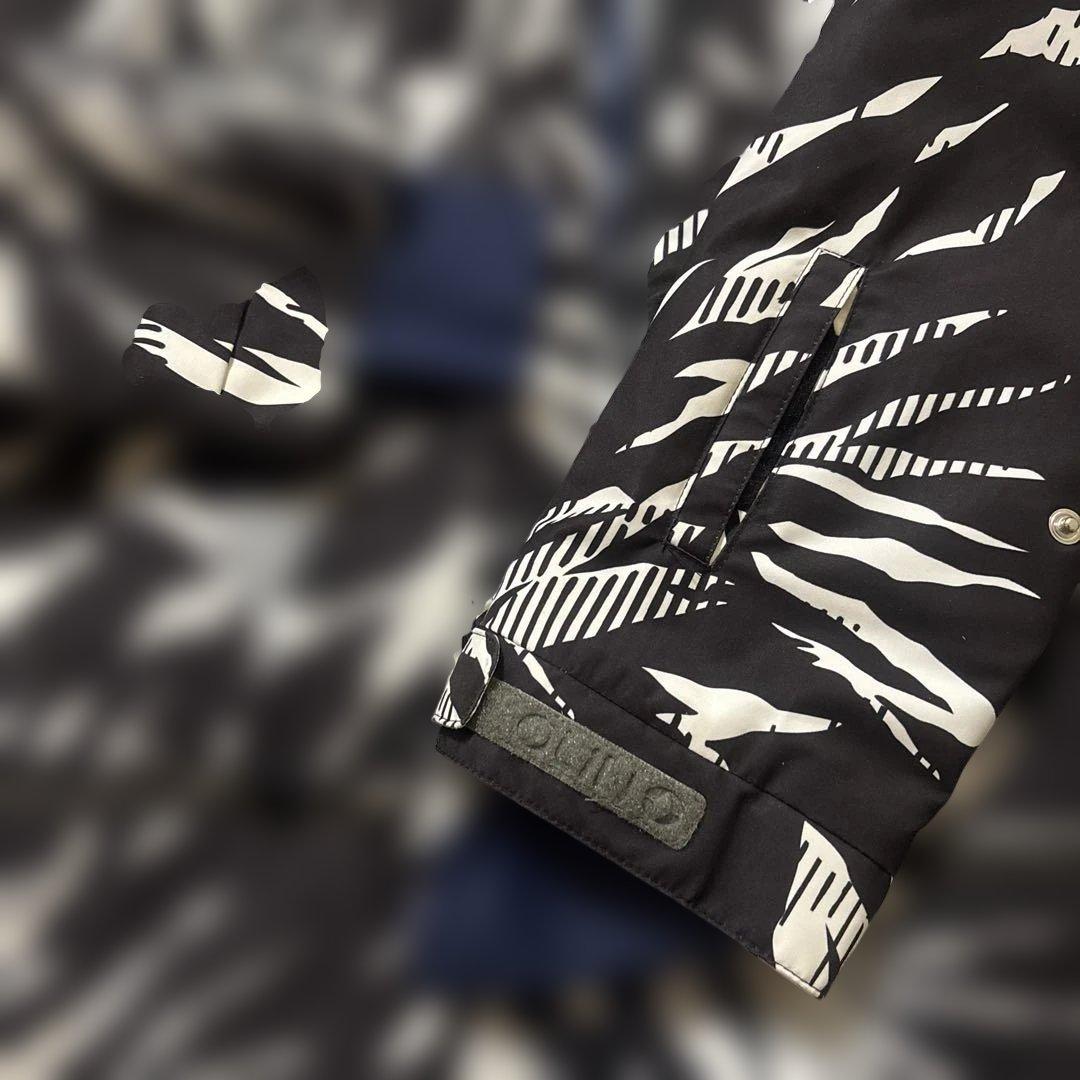 スノボスキーウェア　上　白黒　Lサイズ　撥水加工済み