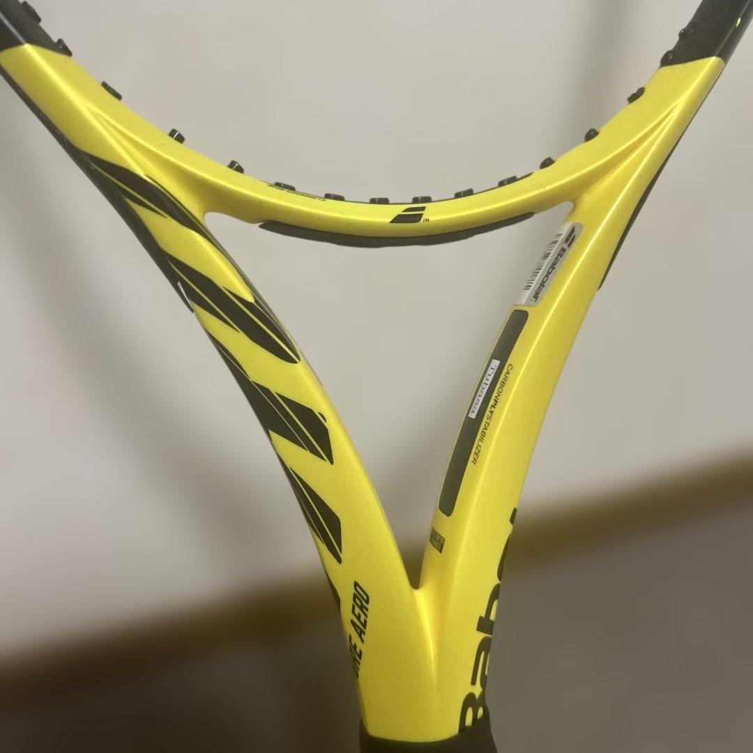 Babolat Pure Aero 硬式テニスラケット