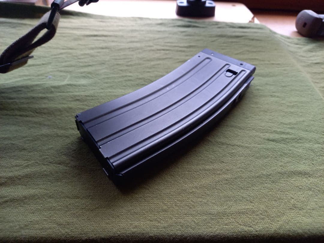 ガス　マガジン　M4