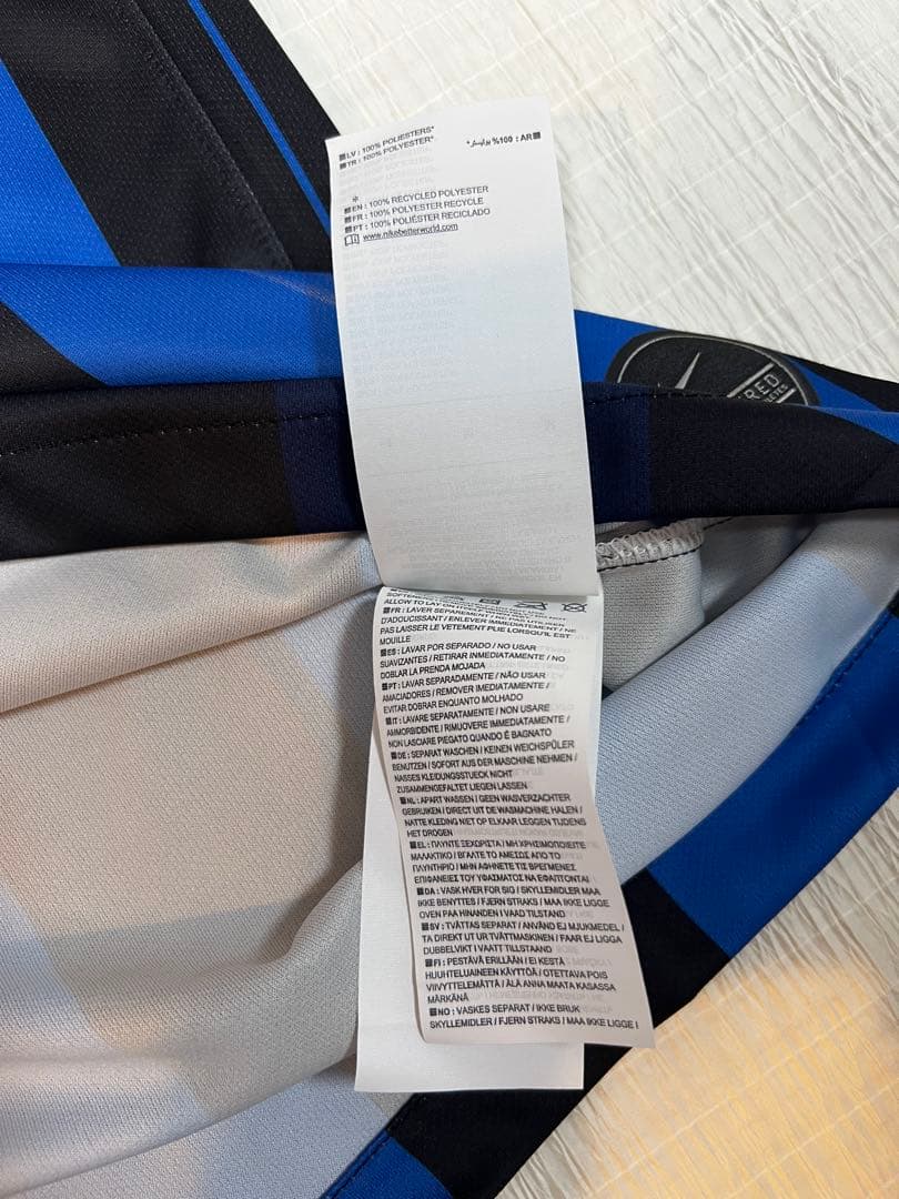 インテル・ミラノ サイン入りジャージ　Mサイズ　INTER