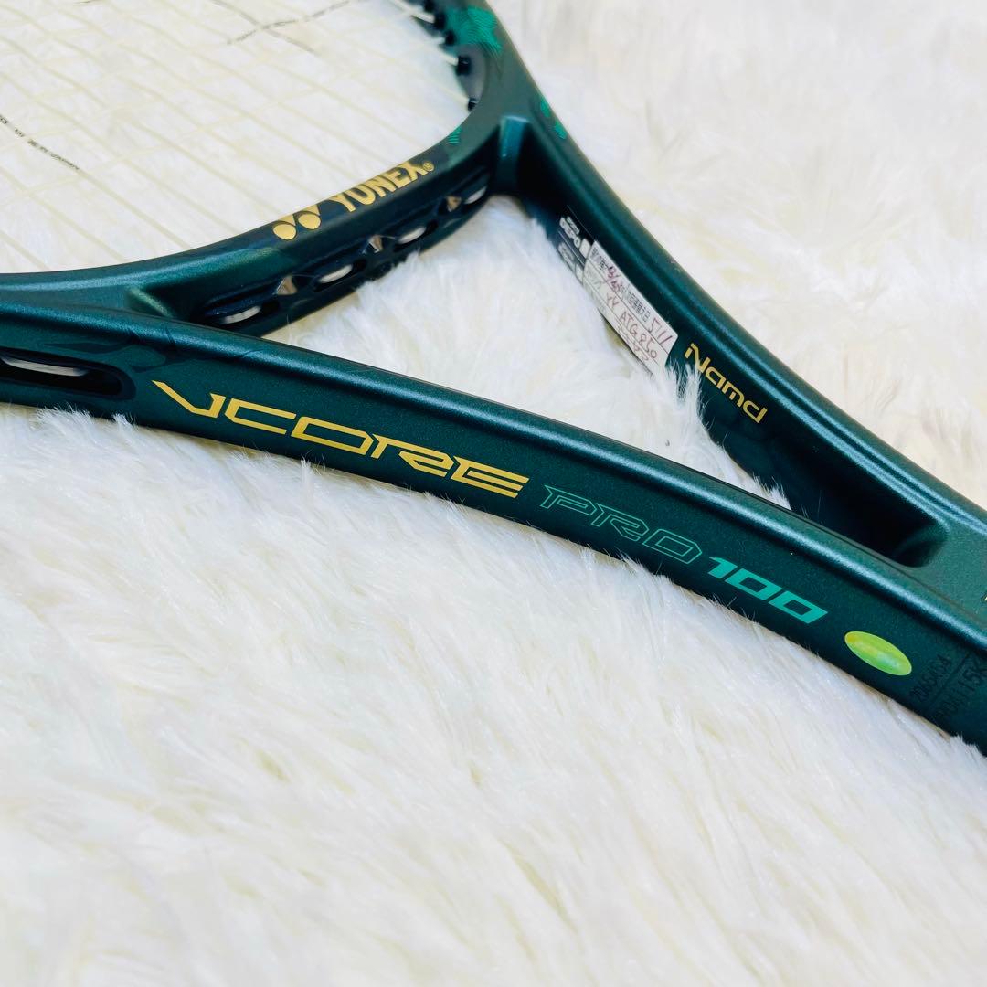 美品　YONEX VCORE 100 G1 硬式テニスラケット　 ヨネックス