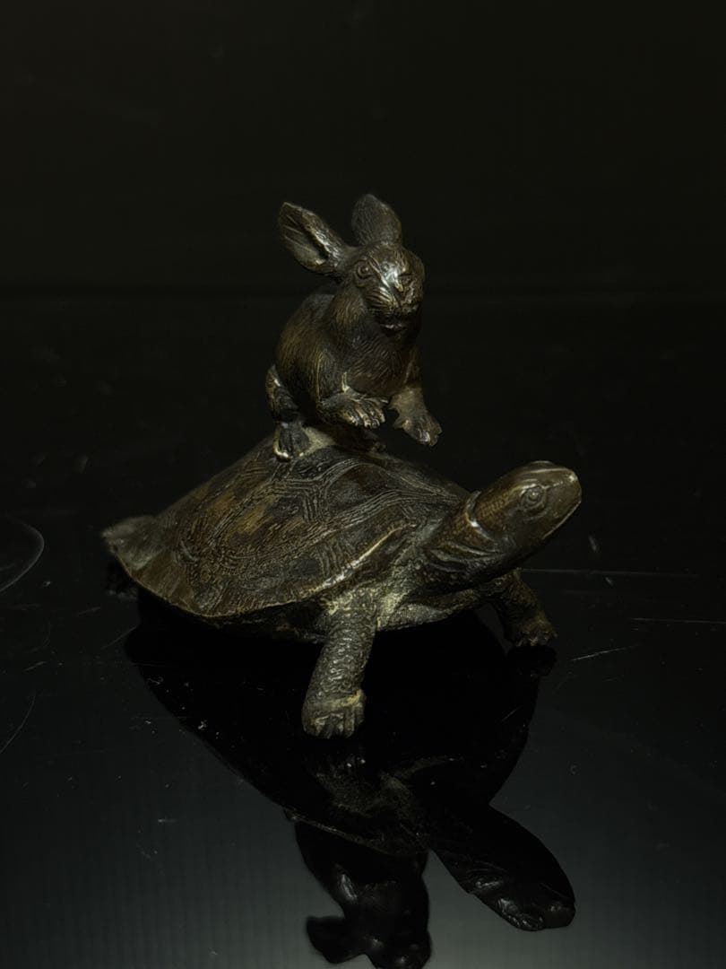 珍品 明治期 古銅 『うさぎとかめ』 兎と亀 置物 文鎮 コレクション