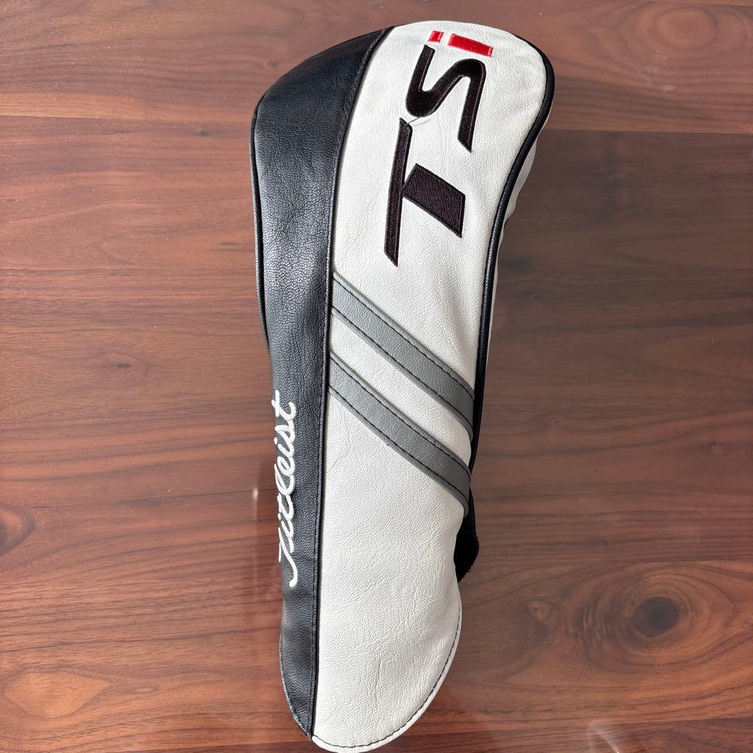 ⭐️タイトリスト TSi3 ドライバー 9.0度　ヘッドのみ　ヘッドカバー付き⭐️