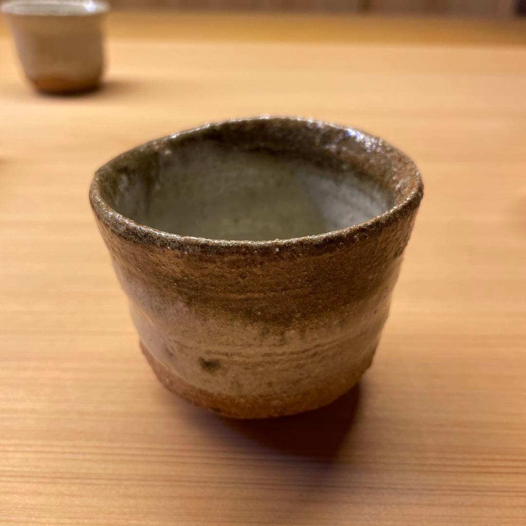 西岡良弘　唐津ぐい呑　５客 小次郎窯　父 西岡小十　共箱あり　朝鮮唐津　班唐津