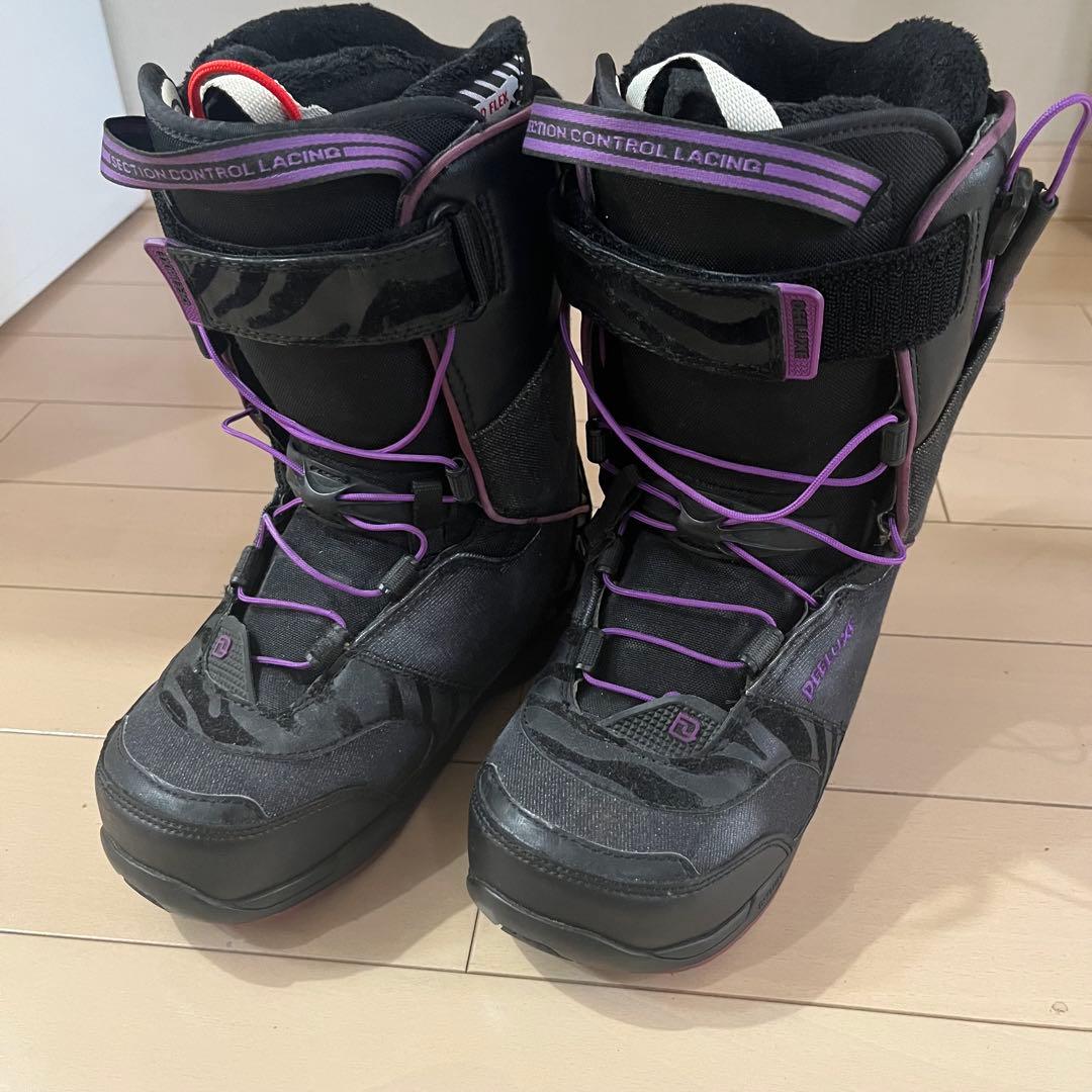 美品 DEELUXE ディーラックス スノーボードブーツ 23.5