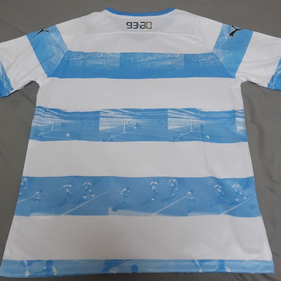 21/22シーズンアウェイです。 「93:20]（アグエロ伝説のゴール記念）。