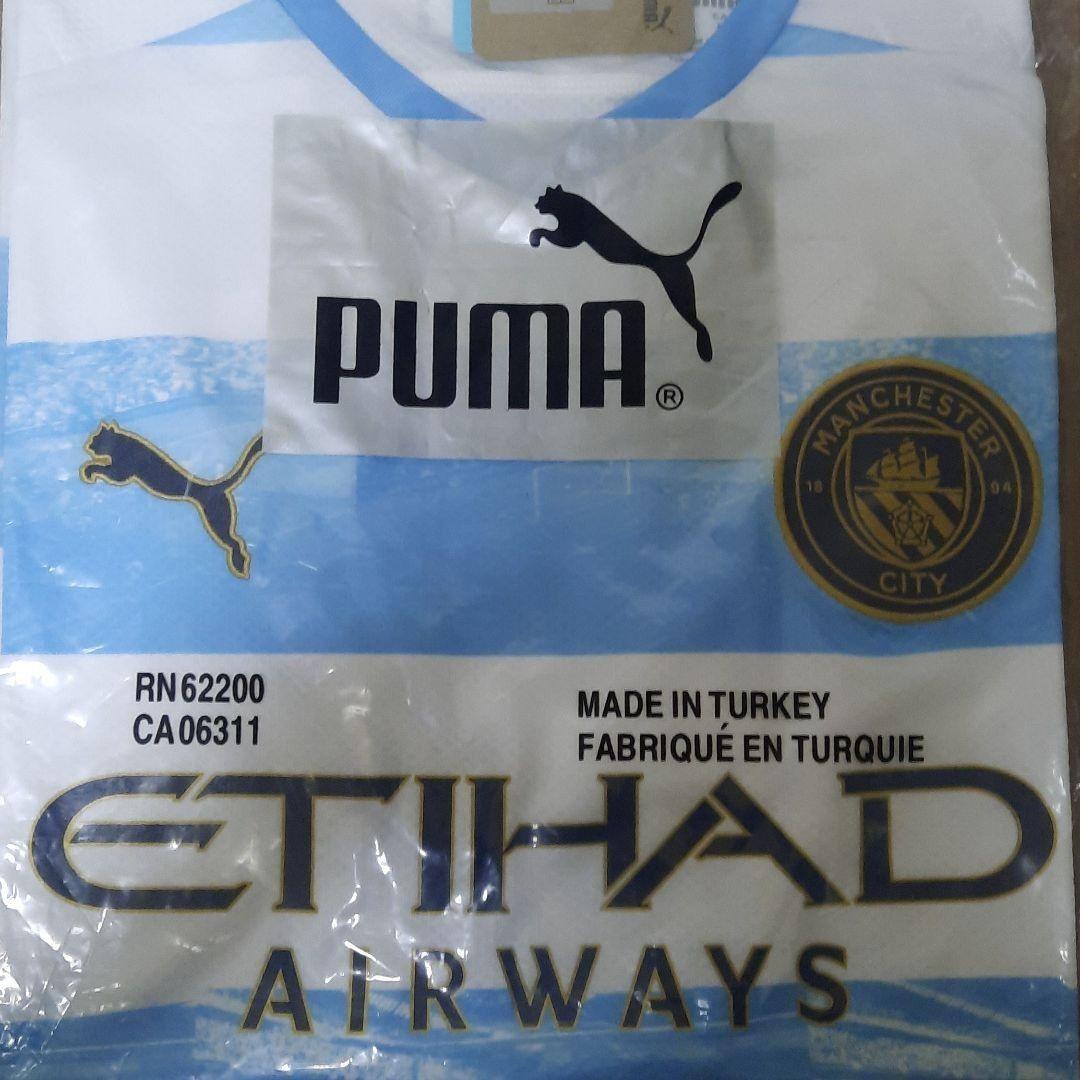 21/22シーズンアウェイです。 「93:20]（アグエロ伝説のゴール記念）。