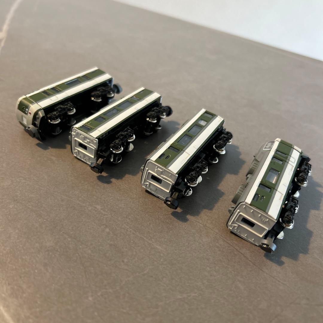 Nゲージ 4両編成 鉄道模型 緑/グレー