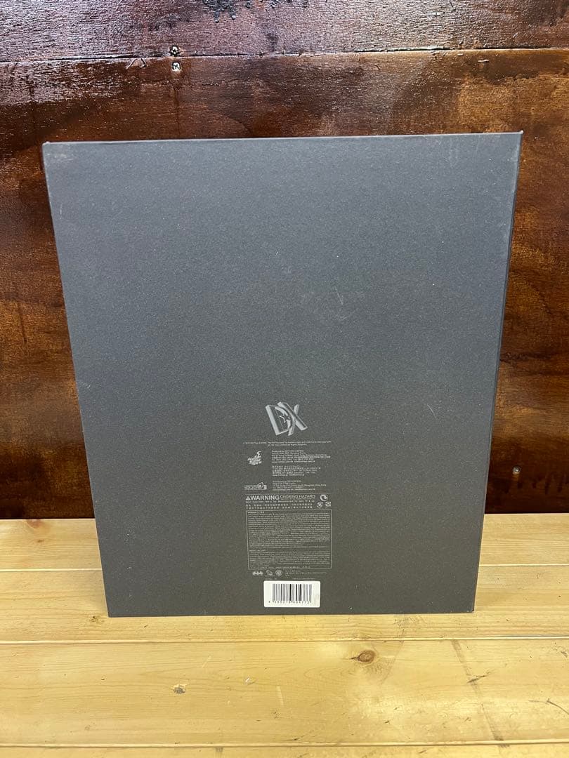 【美品】BATMAN DX バッドマンフィギュア　特別仕様ボックス