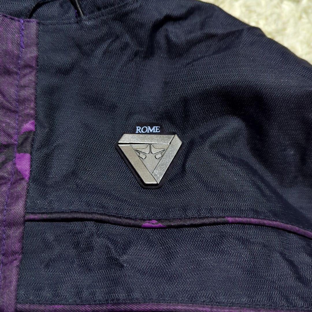 新品 タグ付　ROME SDS 　上　スノボー　スキー　ウェア　フード　柄