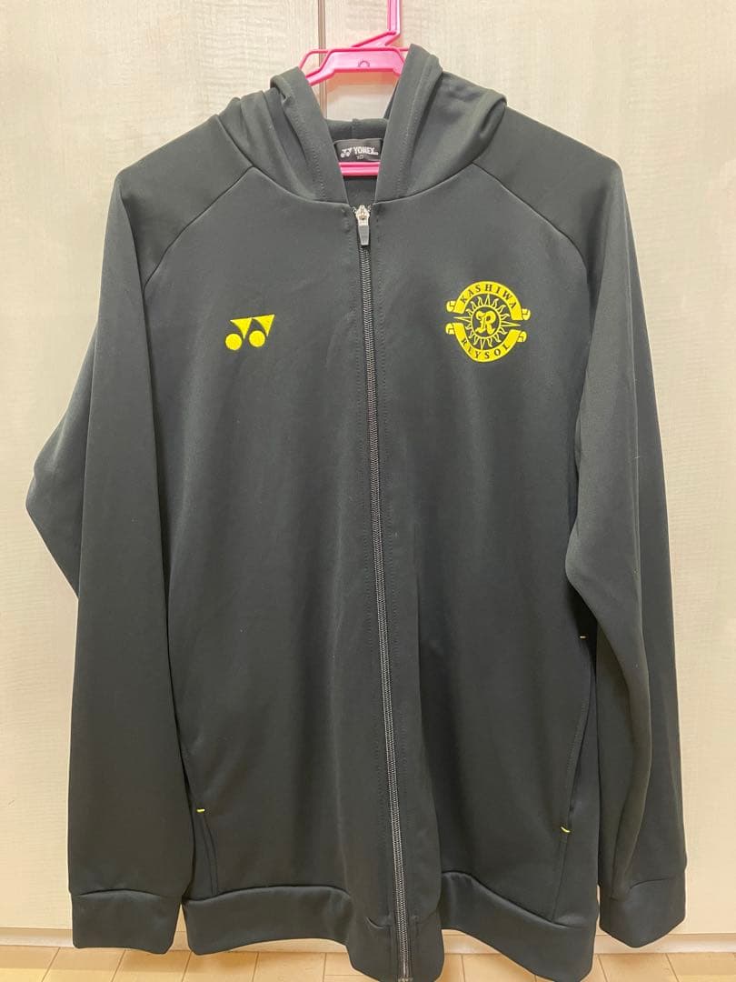 柏レイソル　YONEX フード付きジャージ XO