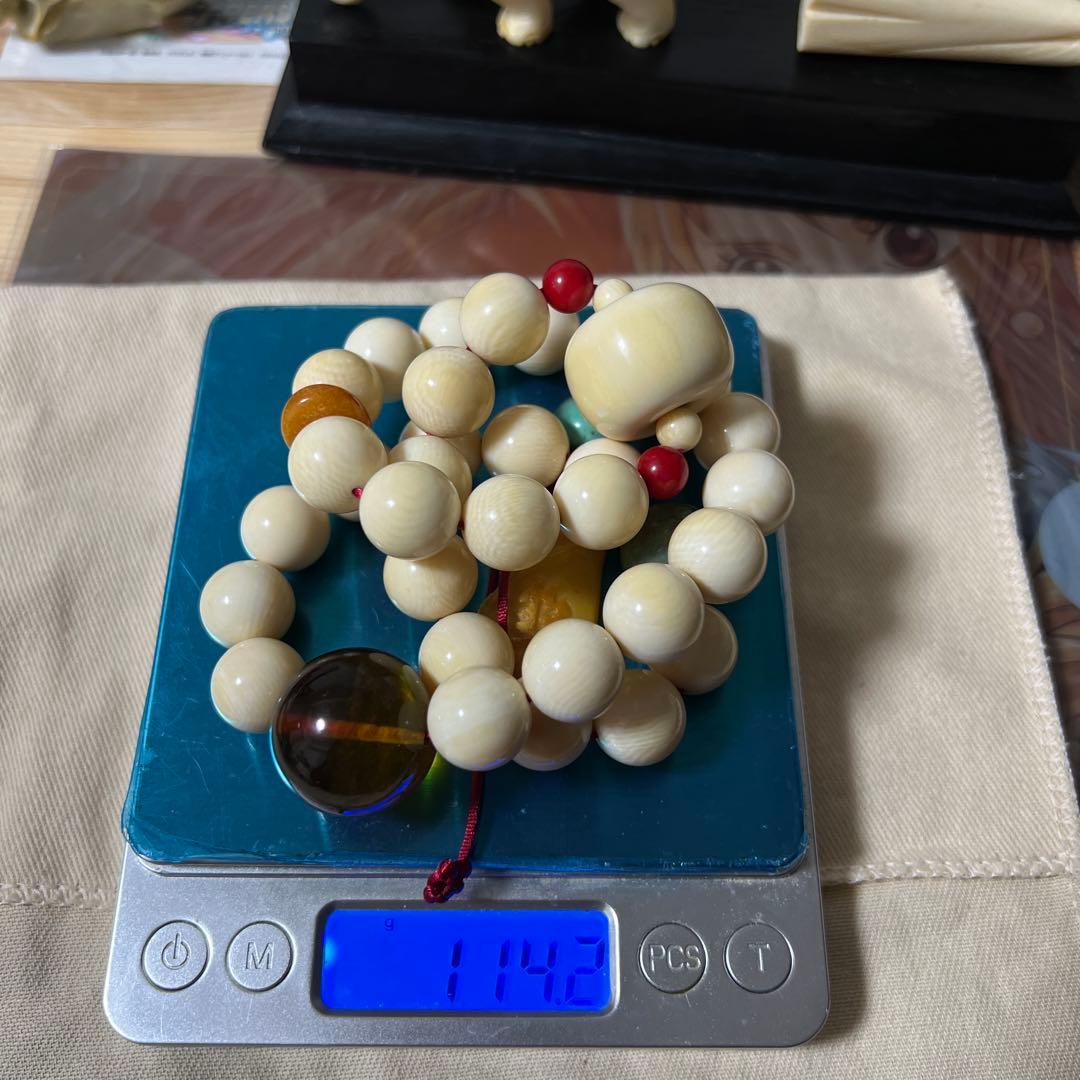 天然素材、鯨の歯風、抹香鯨風、歯類、重さ114.2g