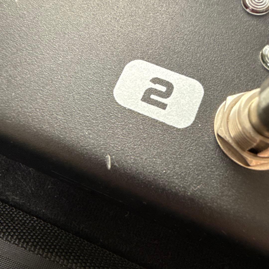 Fractal Audio AX8 マルチエフェクター、ケース付き