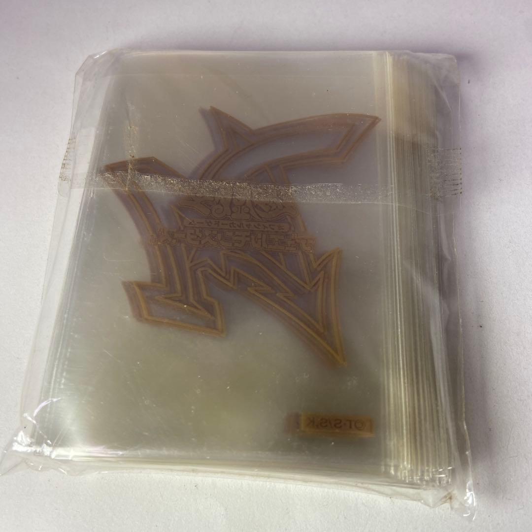 遊戯王　デュエルアカデミア　ゴールドロゴ　プロテクター　スリーブ未開封