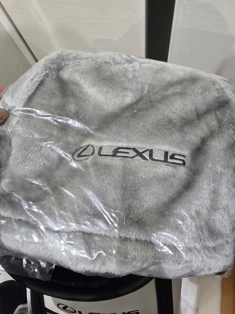 【新品未使用】Lexus ゴルフバッグ ホワイト