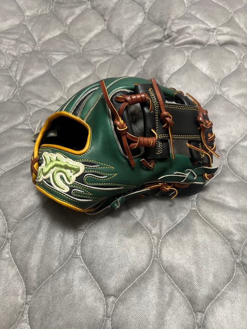 RYU 軟式用オーダーグローブ　内野用