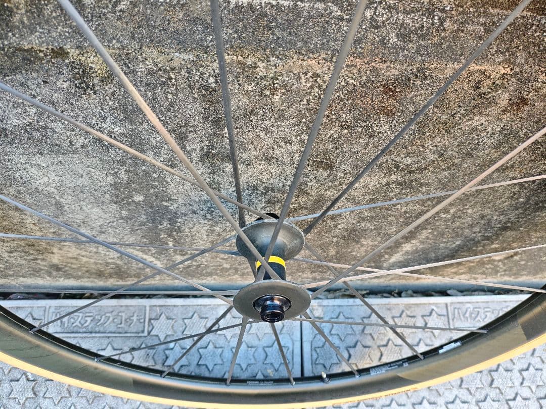 MAVIC コスミックカーボンアルチメイト 19c チューブレス