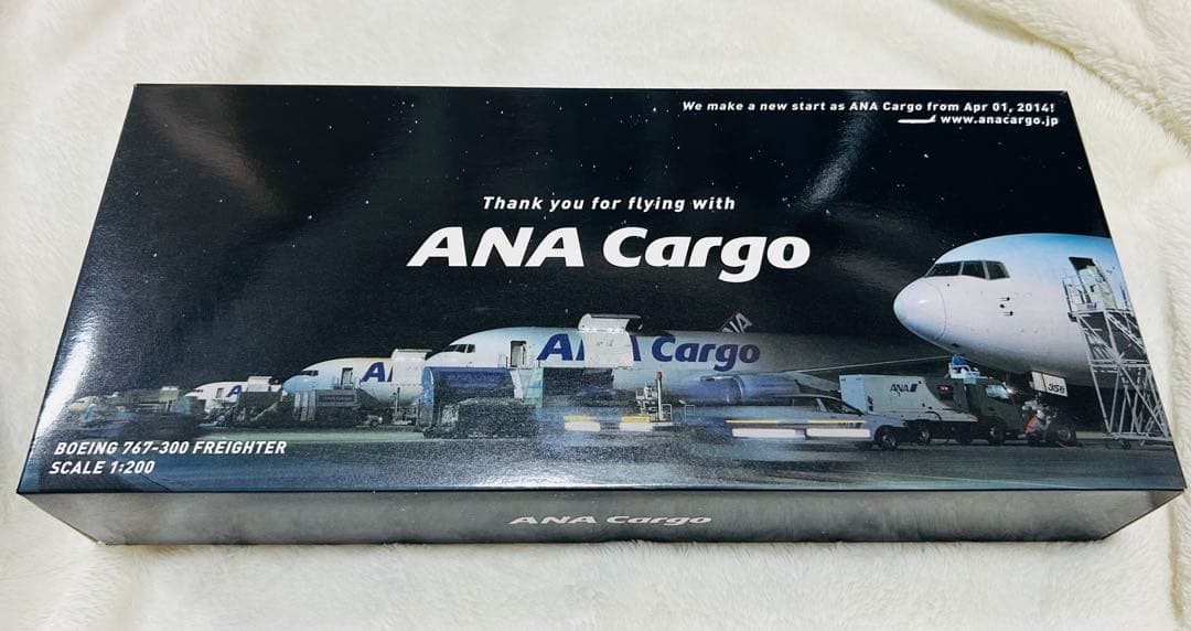 航空機・ヘリコプター ANA Cargo Boeing 767-300 Freighter 1:200