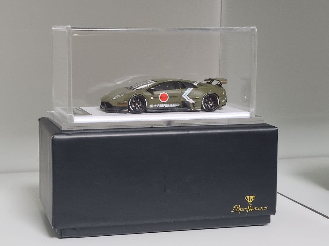 ミニカー 1/64 LIBERTY WALK Murcielago LP670
