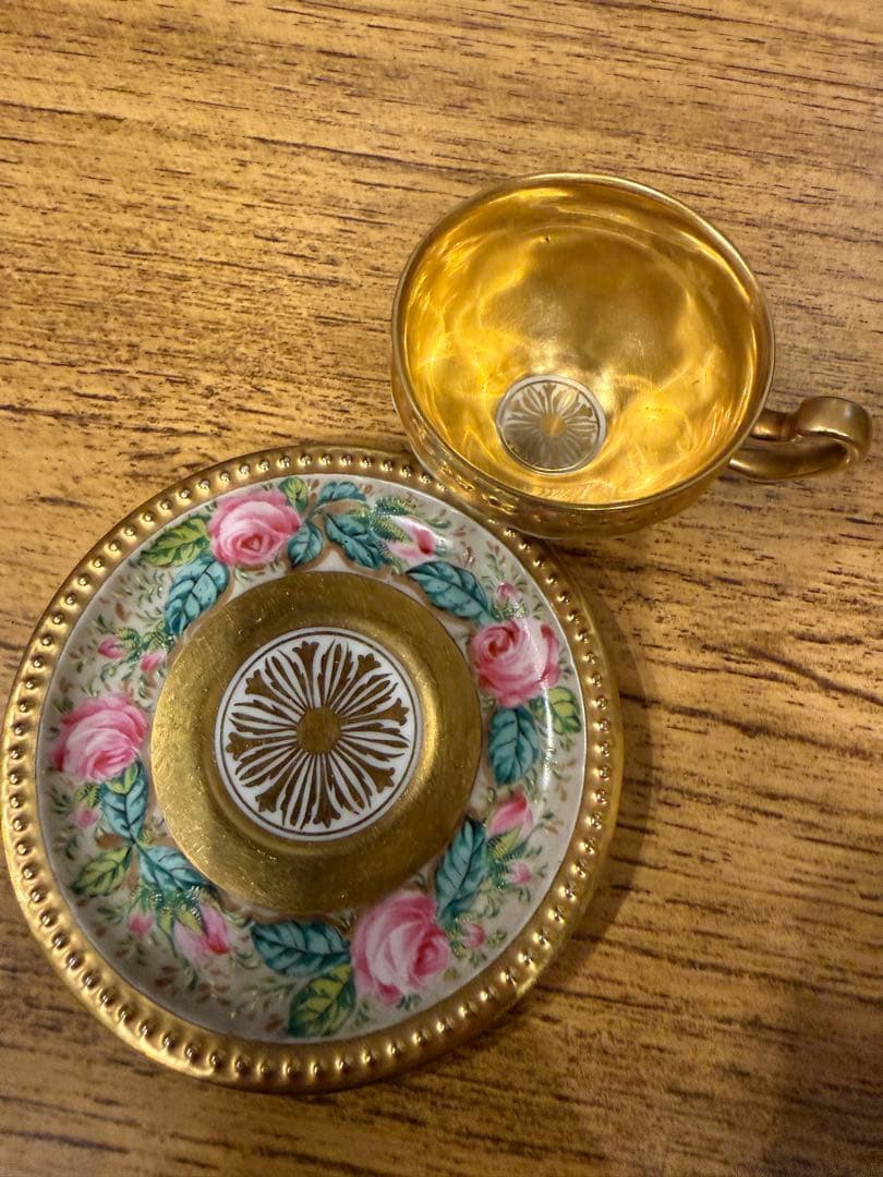 サン・クルー窯　金彩　薔薇のデミタスカップ＆ソーサー