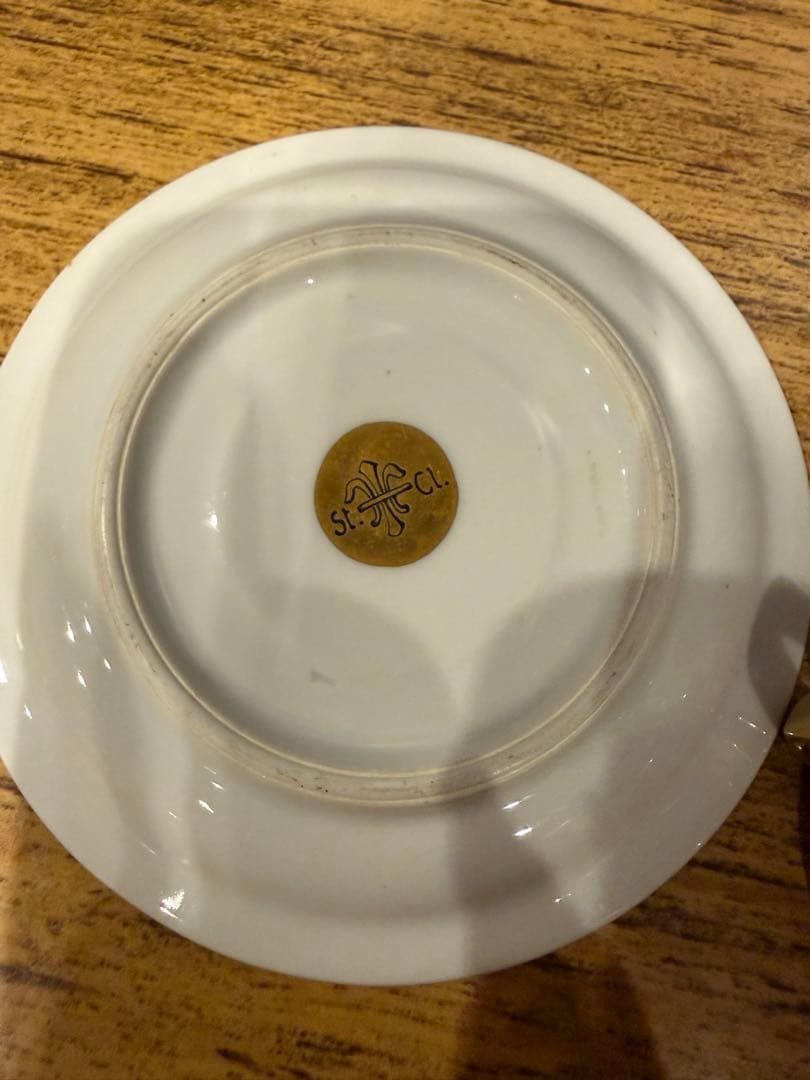 サン・クルー窯　金彩　薔薇のデミタスカップ＆ソーサー