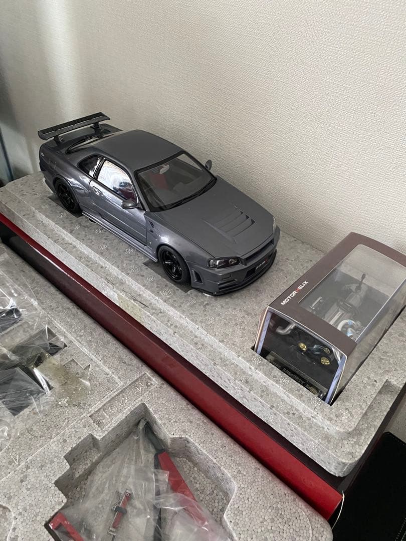MOTORHELIX 1/18 日産 スカイライン GT-R R34 ニスモ