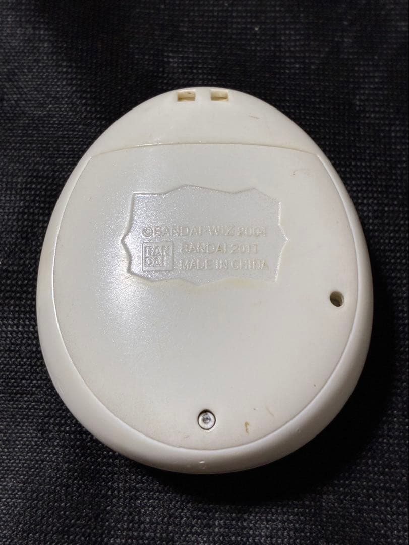 Tamagotchi iD L ホワイト タマゴッチ アイディー エル ホワイト