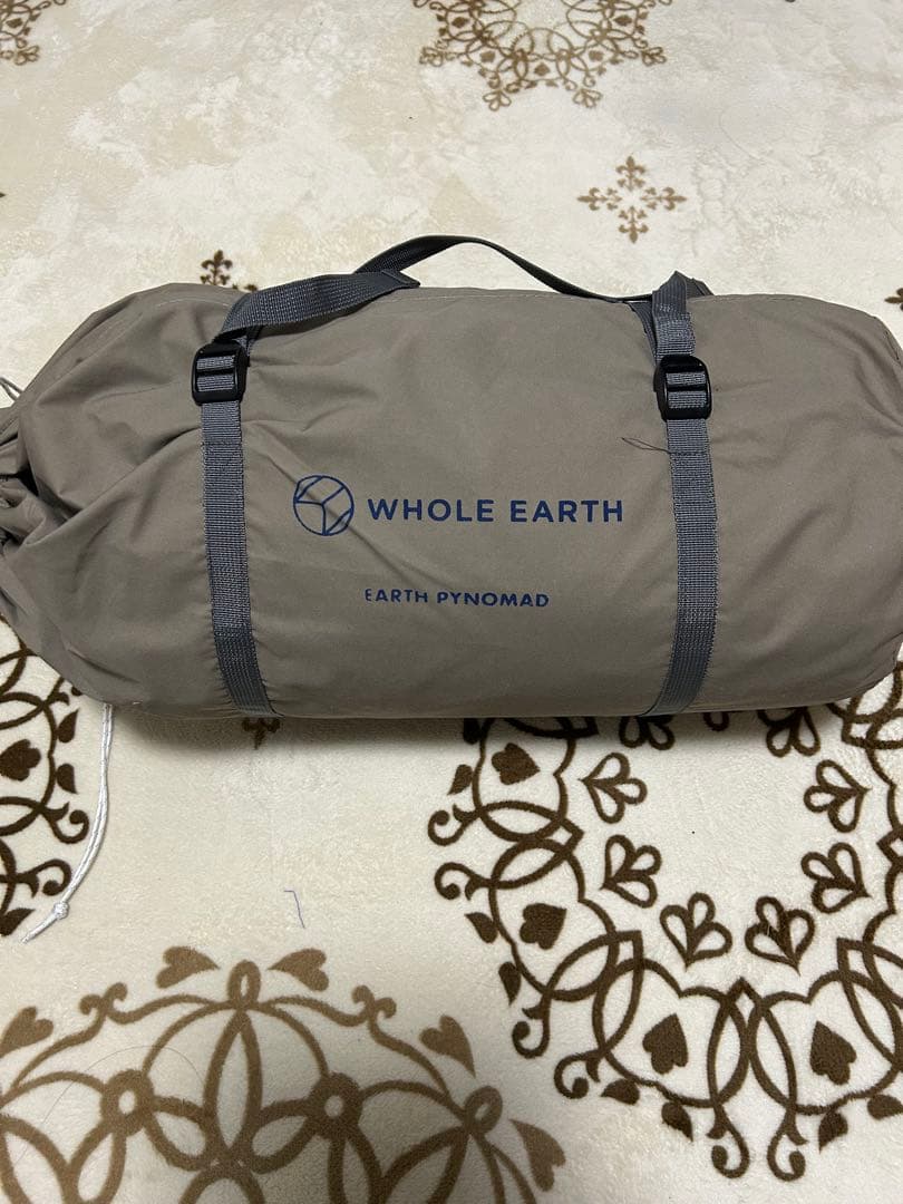 Whole Earth Earth Pynomad テント