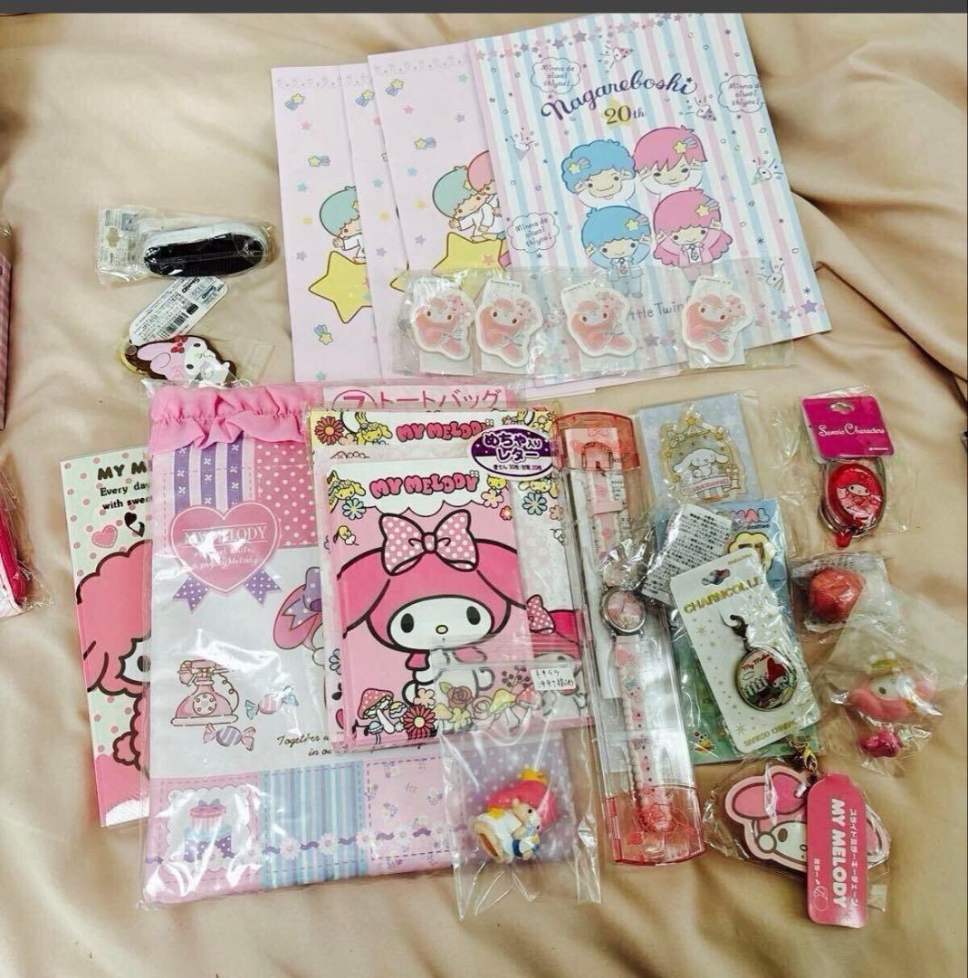 超大量❣️140cm段ボール！くじ他グッズまとめ。サンリオハローキティクロミなど