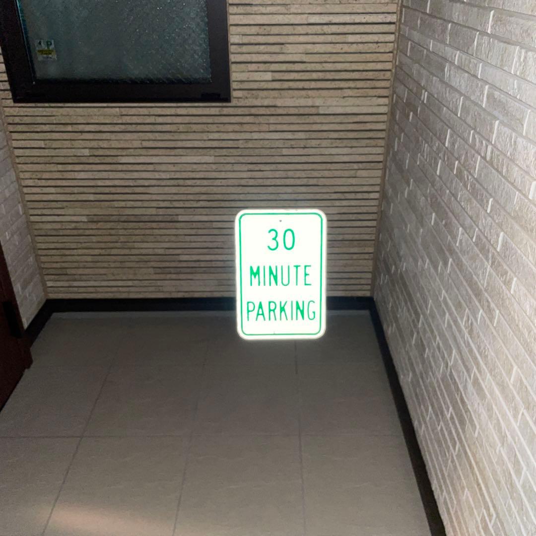【本物】アメリカの道路標識　30 MINUTE PARKING 30分駐車可