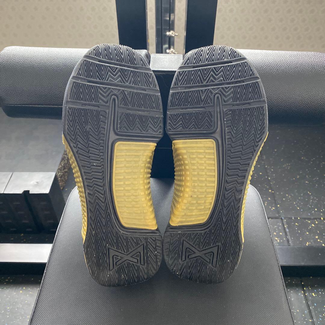 良品　ナイキ　メトコン10 トレーニングシューズ　イエロー　26㎝