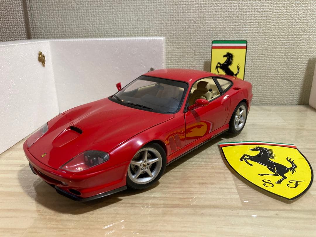 ミニカー Ferrari 550 Maranello 1:18