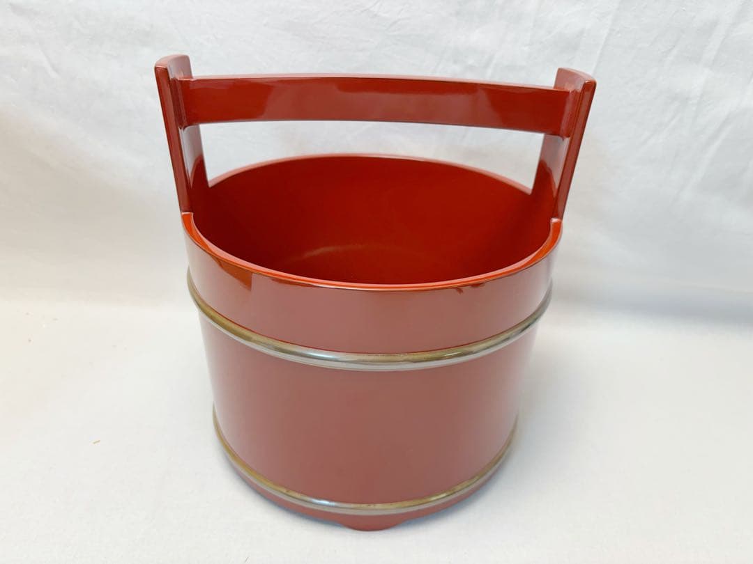 ほぼ未使用 茶道具 蔵？作 木製朱塗 手桶 銀箍 作家物 茶器 水差し 共箱