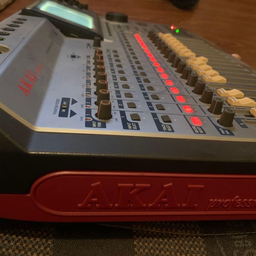 AKAI Professional DPS 16 マルチMTR