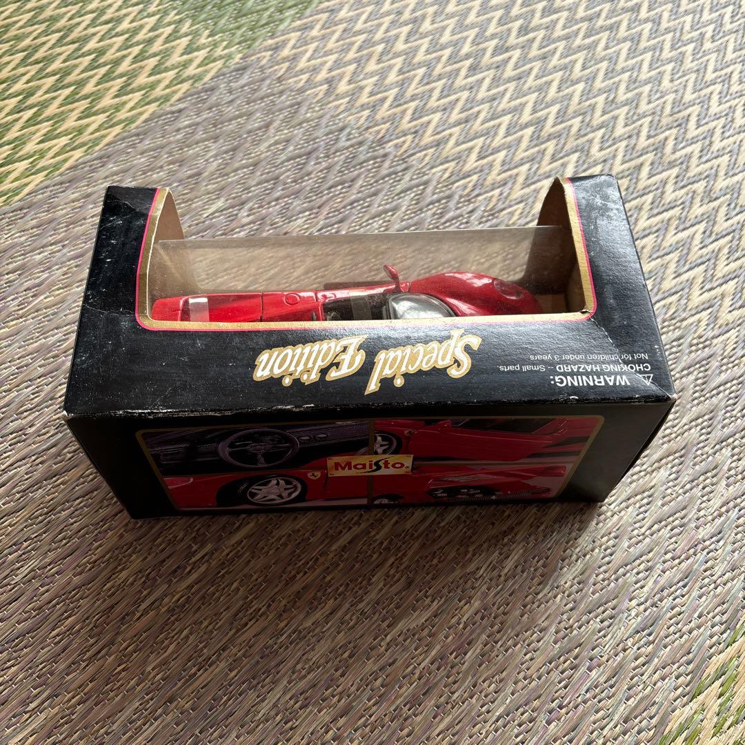 Maisto Ferrari F50 (1995) 特別版 1:24